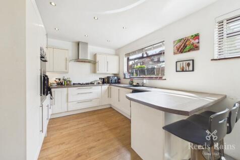 Chepstow Road, Clifton, Manchester, Greater Manchester, M27 photo 3