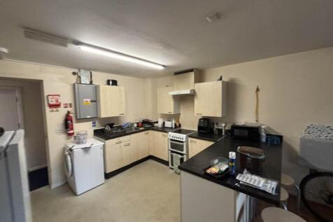 Gwennyth House, Flat 2, Room 2, Cathays, Cardiff photo 3