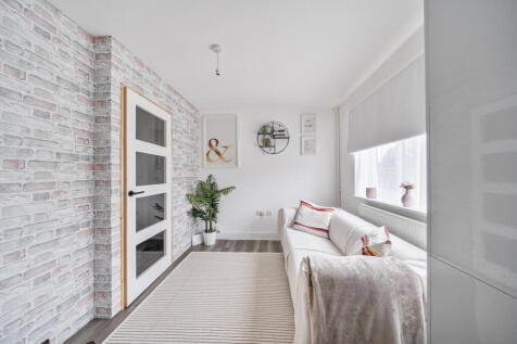 1392951-7-69414d1...