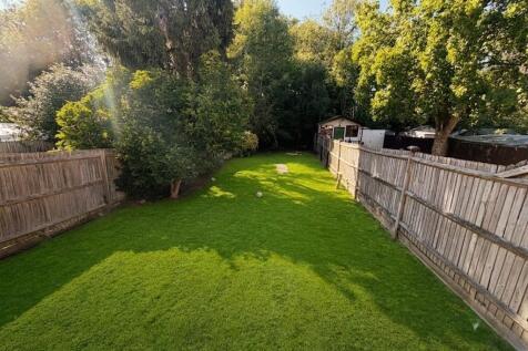garden 1.jpg