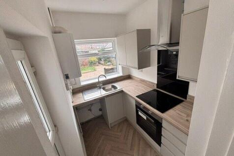 Myrtle Road, Wombwell photo 3