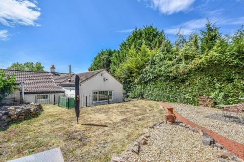 Cromhall, Wotton-Under-Edge photo 2