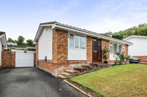 Detached Garage