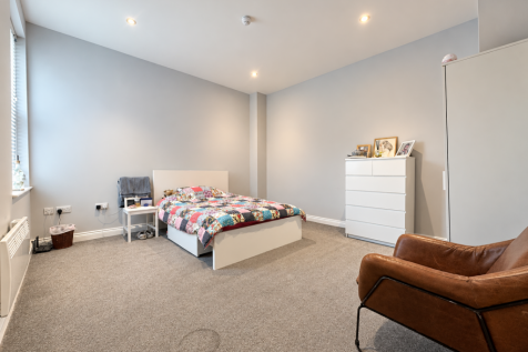 Room 7, The Anstey 116-118, Clarendon Road, Southsea photo 3