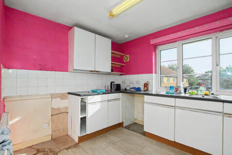 17 Cromwell Close, Boreham, Chelmsford, Essex, CM3 3JU