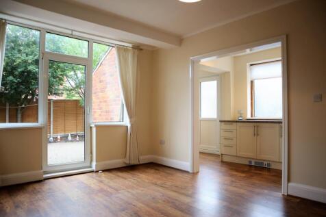 Whitby Crescent, Redcar, TS10 photo 4
