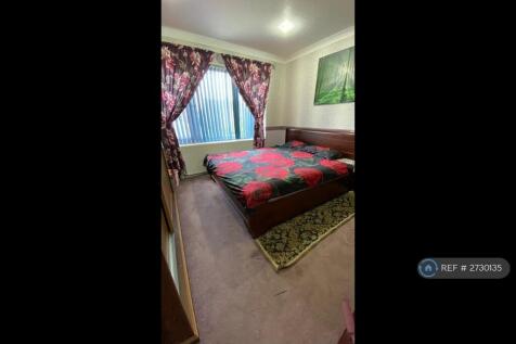 Master Bedroom-Ground Floor-2