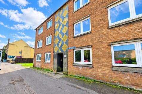 2-bed flat on Main Street, Camelon, FK1, £750/mo