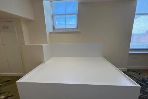 room5derbynew2.jpg