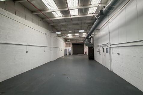 Light Industrial to rent Image 4
