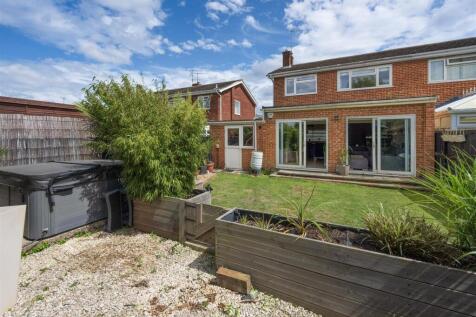Everard Way, Faversham