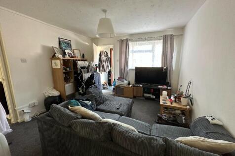 Corn Mill Crescent, Exeter, Devon, EX2 photo 5