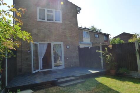 Bourne Close, Basildon, SS15 photo 5
