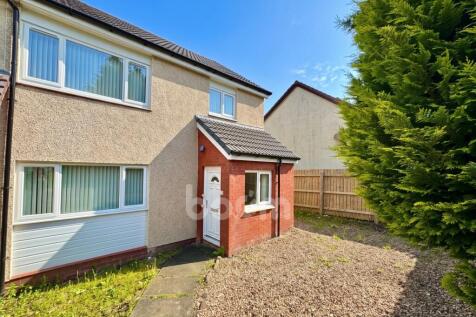Ladeside Court, Kilbirnie entrance