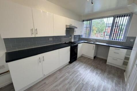 Wayland Road, Gorton,  photo 5
