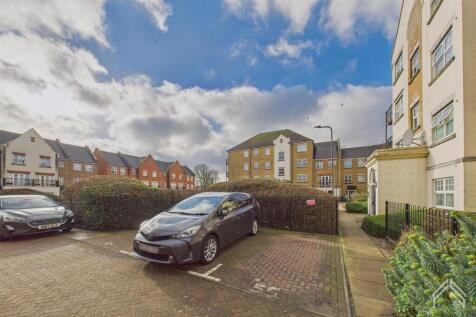 CAM02700G0-PR0437-STILL013.jpg