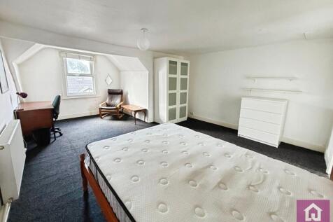 Longford Place, Manchester, Greater Manchester, M14 photo 5