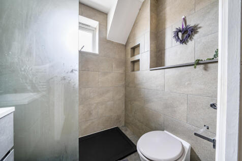 1372526-15-68fa0e...