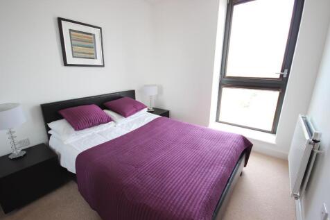 Connaught Heights, 2 Agnes George Walk, London, E16 2FR photo 4