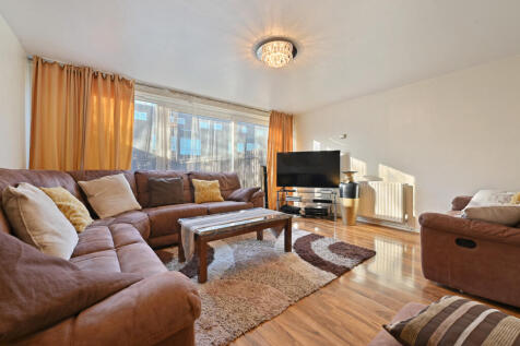 3 Bedroom Terraced for Sale