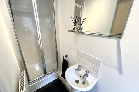 Downstairs Bathroom