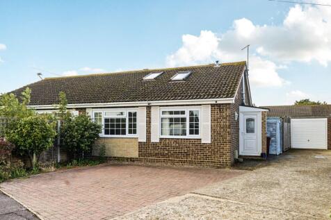 Chichester, PO20 - property photo