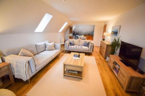 Living Room 3.jpg