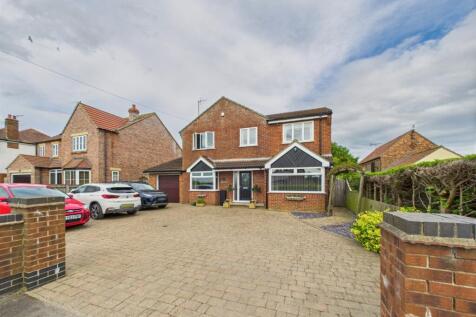 4 Bedroom Detached House - For Sale