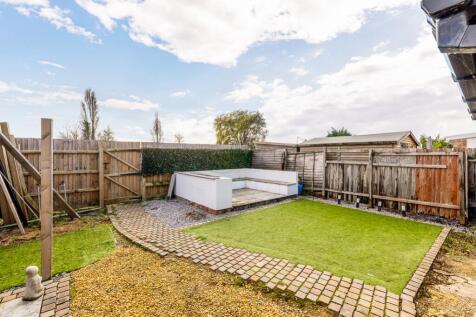 28 Albert Avenue (Gedney)-13