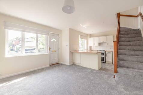 Derwent Road, , Egham photo 4