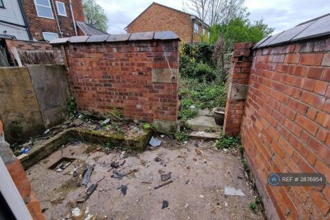 Deans Road, Manchester, M27 photo 5