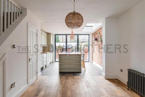 Downsfield Road, Walthamstow photo 4