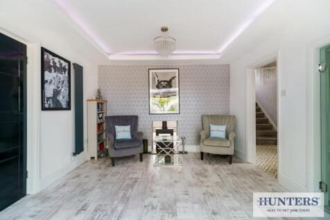 94395_White House Selby Road Camblesforth (22) - C