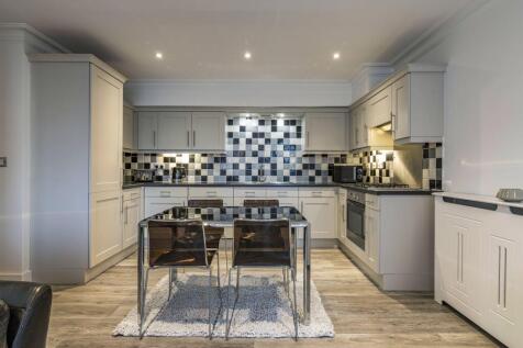 Open Plan Kitchen/ Living Space