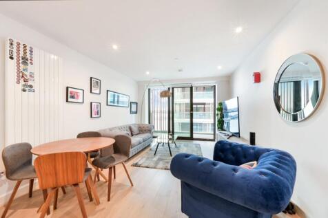 London, E16 - property photo