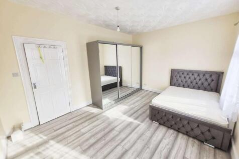 Vale Road, Forest Gate, Newham, London photo 3