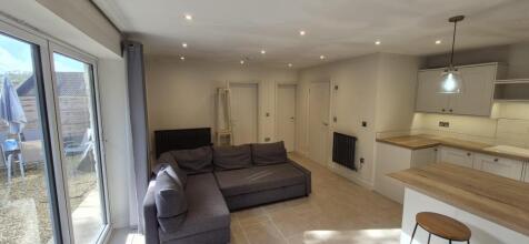 The Stables, Bath Road, Farmborough, Bath, Bath And North East Somerset photo 5