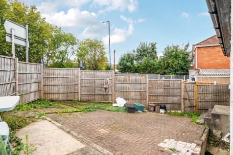 1358720-7-68e50de...