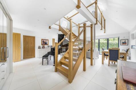 Annex Living Room/Dining Room (3)