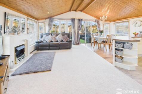 Living Area.jpg