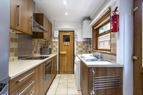 Grimston Road, Bobbersmill photo 4