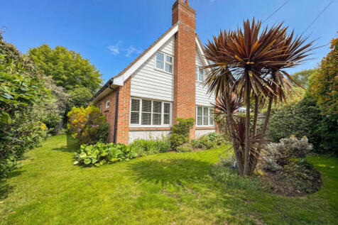 Wrap around Landscaped Garden