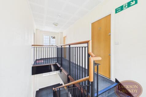 ST CRISPIN DRIVE