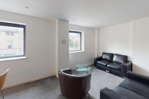 27-Cymbeline-House-Living-Room