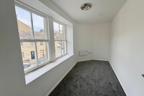 Flat 2, 9 Fountain Street photo 5