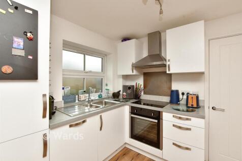Lounge/ Kitchen
