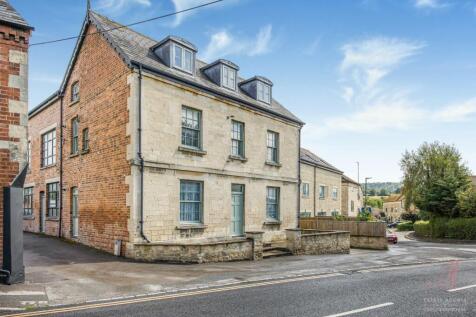 Stroud, GL5 - property photo