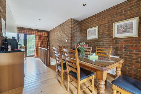 Kitchen / Breakfast Room