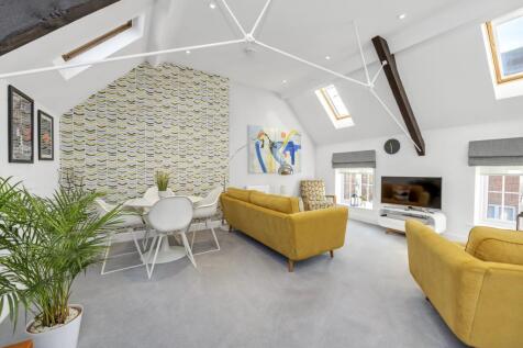 Long Brackland, Bury St Edmunds, IP33 1JH photo 3