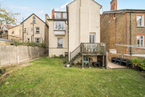 384b066f-3f11-4c1...